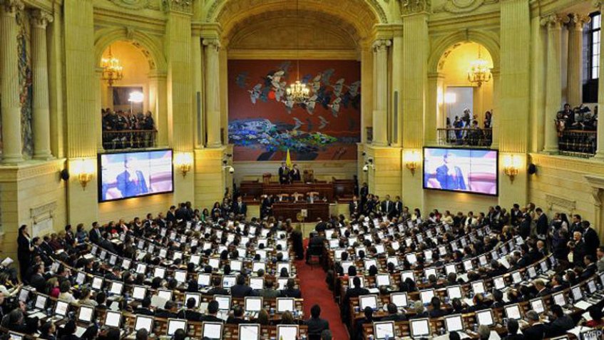 Congresistas colombianos piden acelerar trámites migratorios de magistrados venezolanos