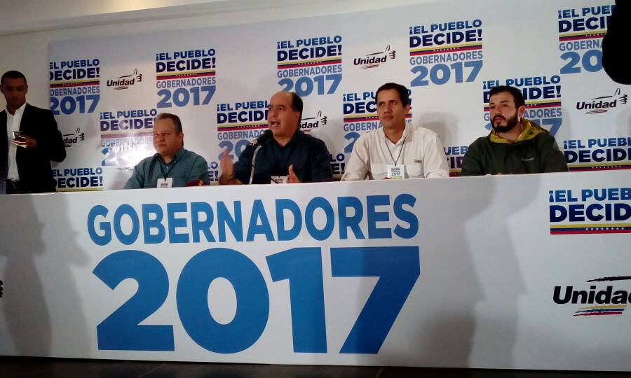 Julio Borges: Hemos ido superando los inconvenientes para votar