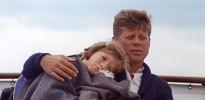 Suspenso, revelan datos inéditos sobre Kennedy