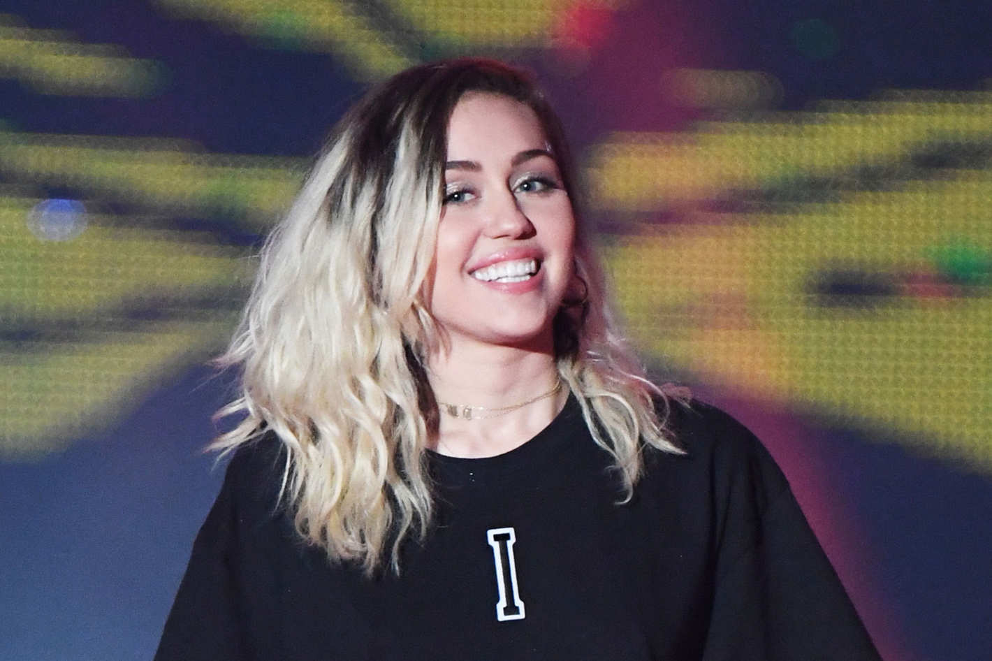Miley Cyrus lo cuenta todo en nuevo Carpool Karaoke