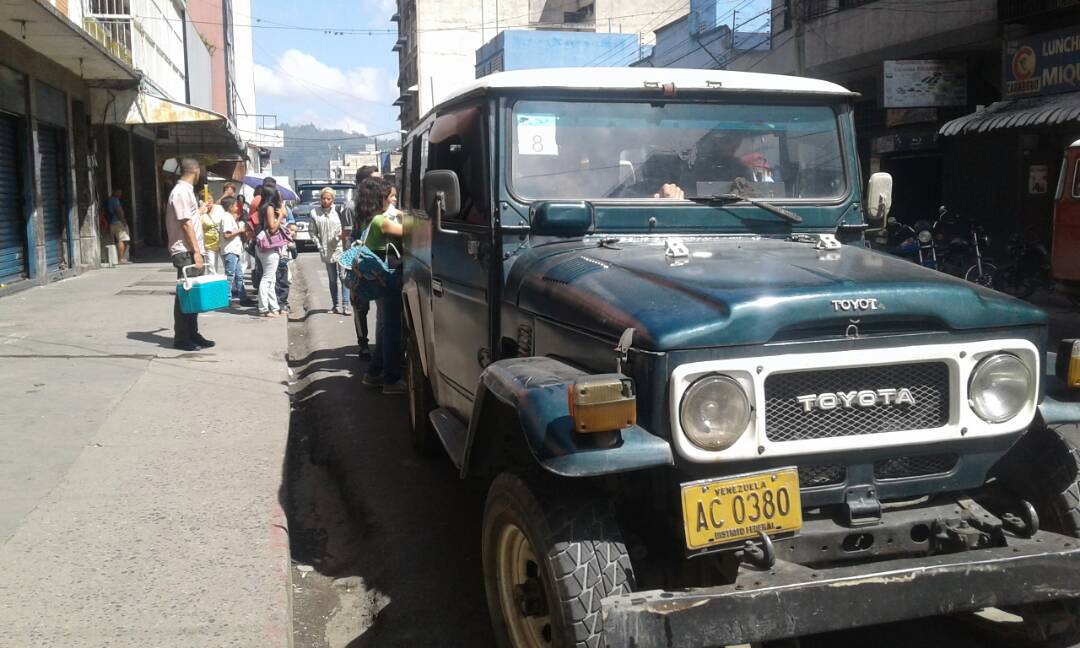 Déficit de jeep afecta a habitantes de Santa Eulalia