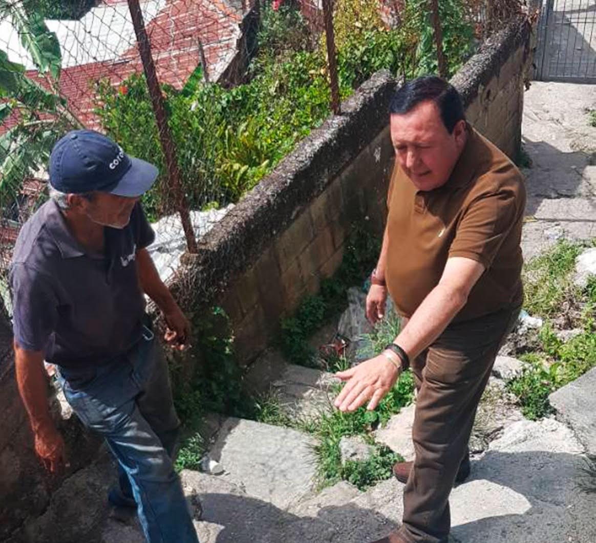 Alcalde de Carrizal José Luis Rodríguez entregó materiales de construcción en la comunidad de Potrerito I