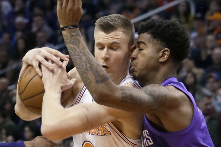 Los Knicks vapulean a Nets para barrer la serie de Nueva York