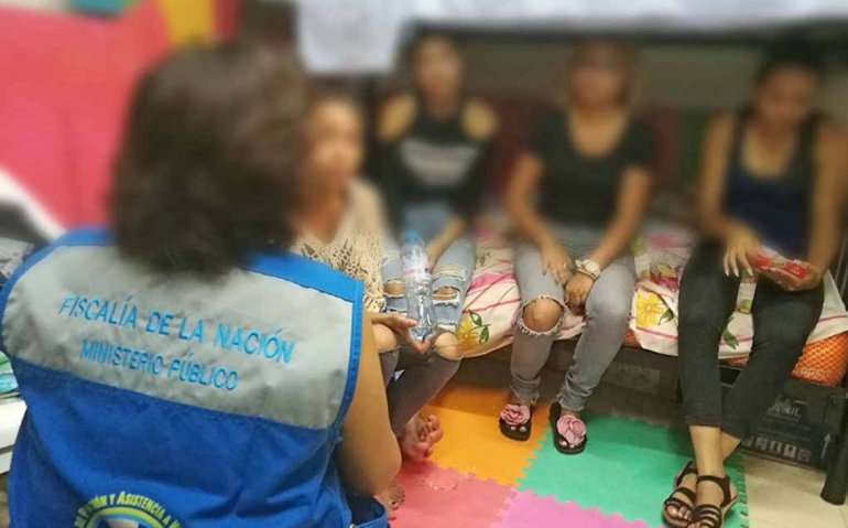 Rescatan a cuatro venezolanas de una red de trata de personas en Perú