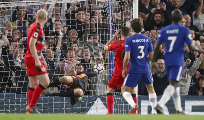 Chelsea empató y podría quedar fuera de la Champions