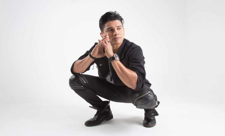 El cantante venezolano Juan Miguel se apoderó del puesto número uno de la Cartelera Record Report