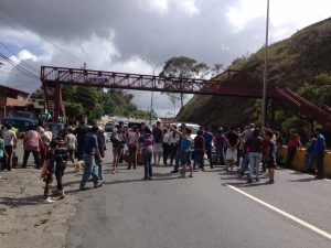 6c4e2bd3-d24d-4e0f-a069-a43562465e28