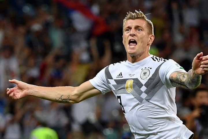 Toni Kross sentenció victoria de los alemanes 2-1 ante Suecia