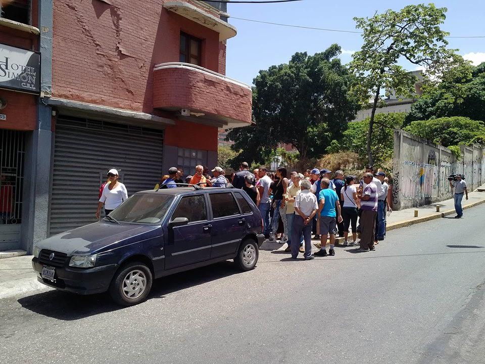 Vecinos de Altagracia protestan contra nueva oleada de invasiones por parte de colectivos
