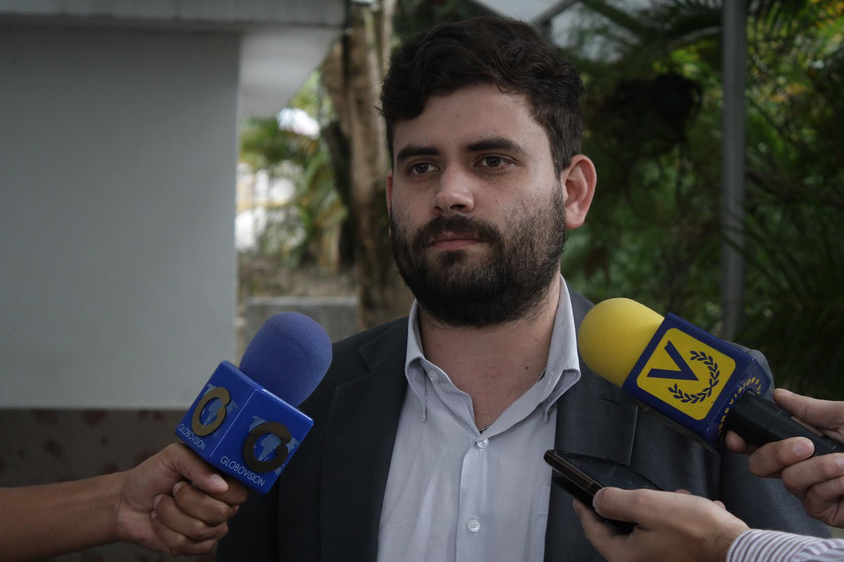 Ola de protestas en Los Teques aumenta por falla de servicios públicos