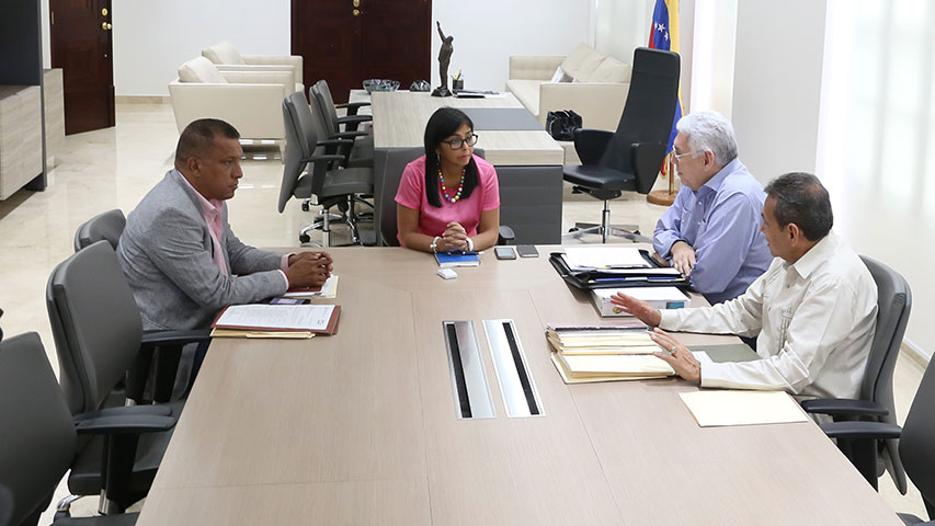 Vicepresidenta Rodríguez se reunió con gobernadores de Mérida, Anzoátegui y Nueva Esparta