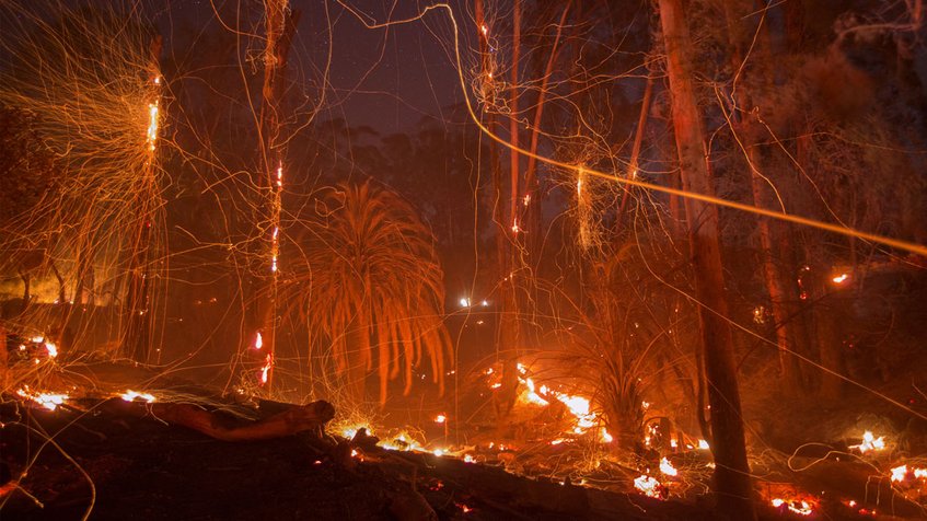 Los incendios en California dejan ocho muertos y arrasan 93.000 hectáreas