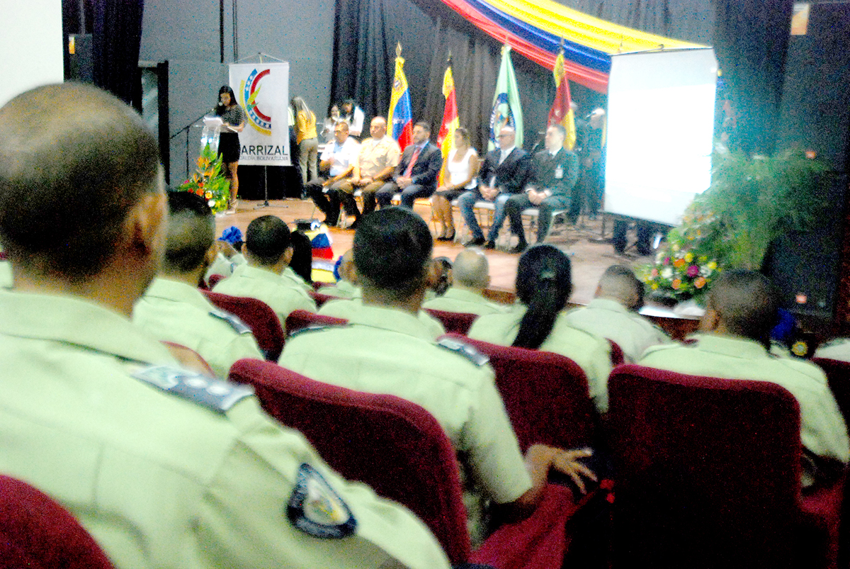 17 policías de Carrizal fueron elevados de rango