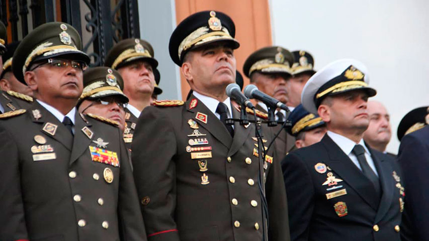 Venezuelan military rejects Trump´s threats.