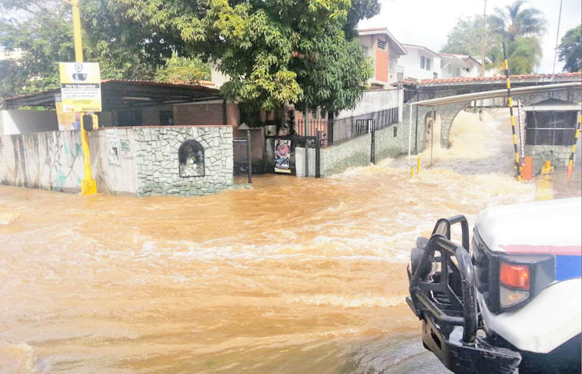 Falla de turbina deja  sin agua a Altos Mirandinos