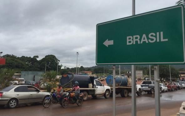 Brasil podría limitar ingreso de venezolanos por frontera en Roraima: Temer