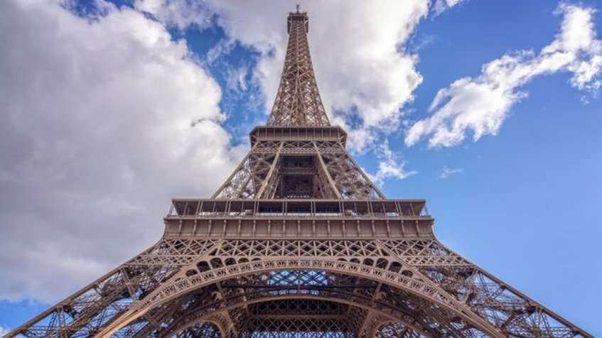 Torre Eiffel volverá a abrir el viernes