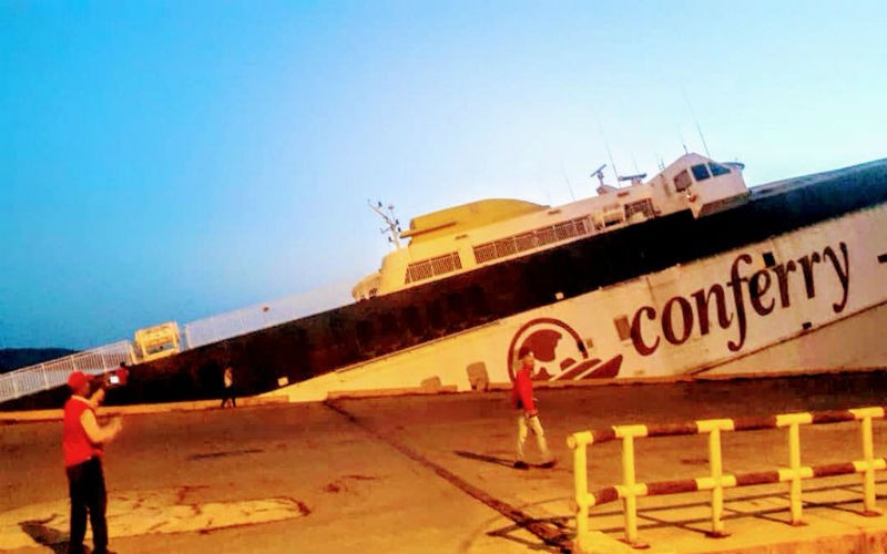 Ferry Tallink Express de Conferry se hundió en muelle de Guanta, Anzoátegui