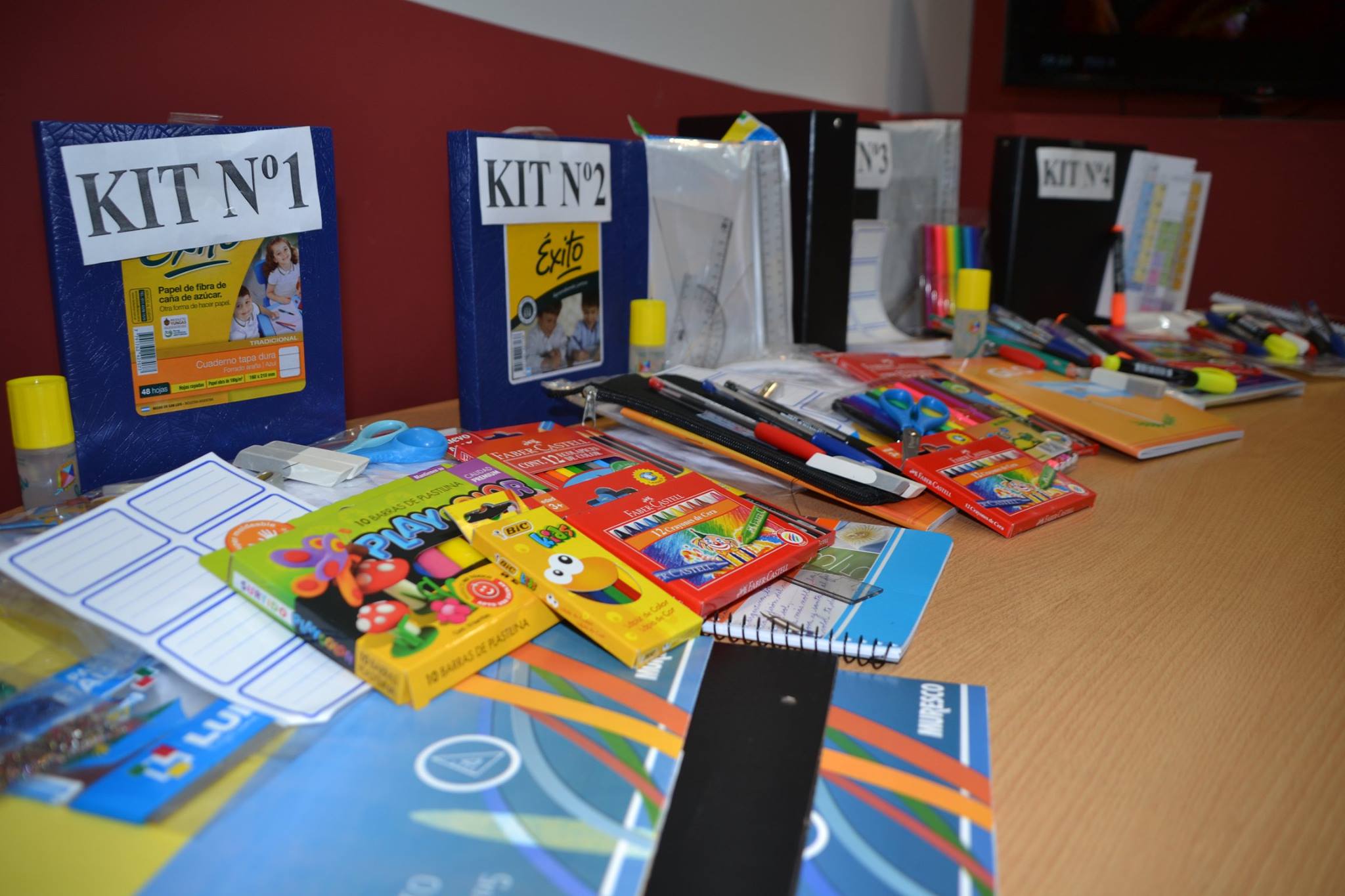Entregarán 1 millón de kits escolares a través de los consejos comunales