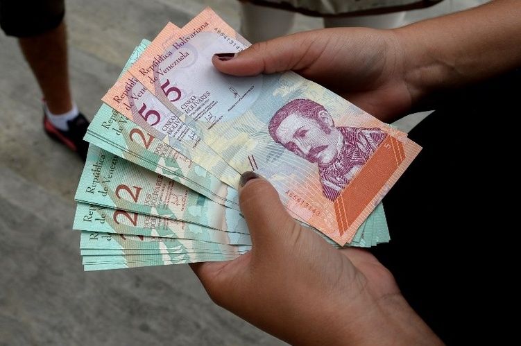 Sudeban realiza inspección a los bancos para verificar entrega de efectivo