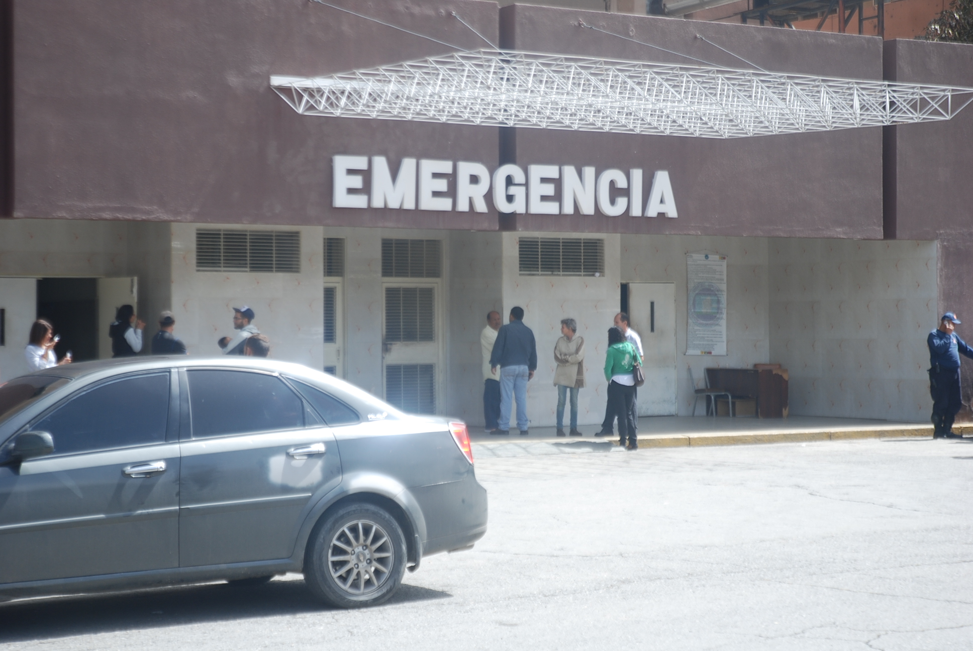 Emergencia del HVS sin doctores el fin de semana