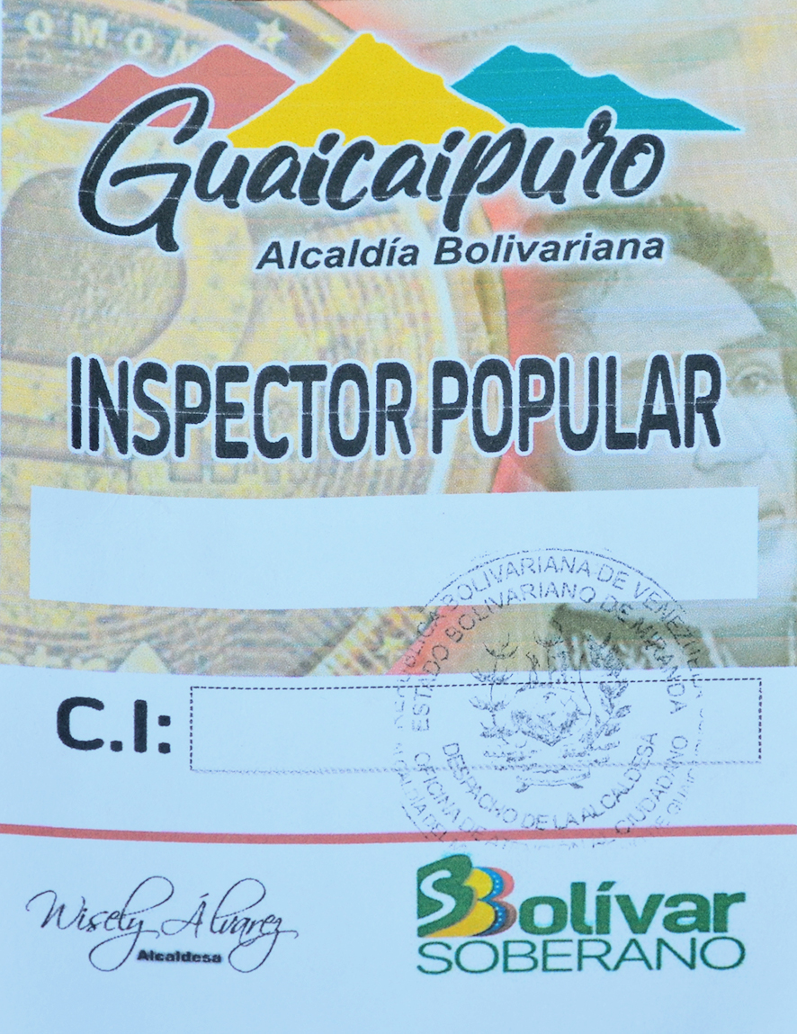 Alertan sobre falsos fiscales que matraquean a comerciantes