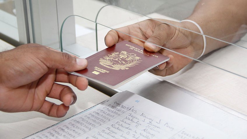 Jefes del Saime tendrán responsabilidad penal en entrega de pasaportes