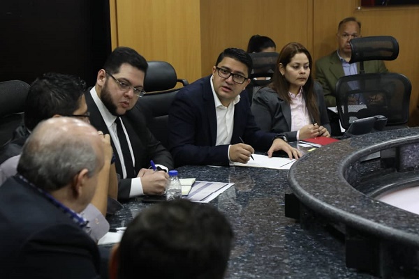 Inician preparativos para uso internacional del Petro en reunión con casas de intercambio digital