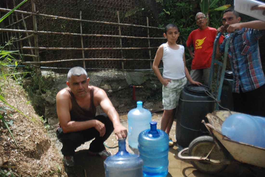 Manantial evita que en La Esperanza se quede sin agua