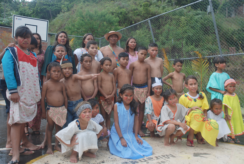 Castas Wayúu adoptan Los Teques como segundo hogar