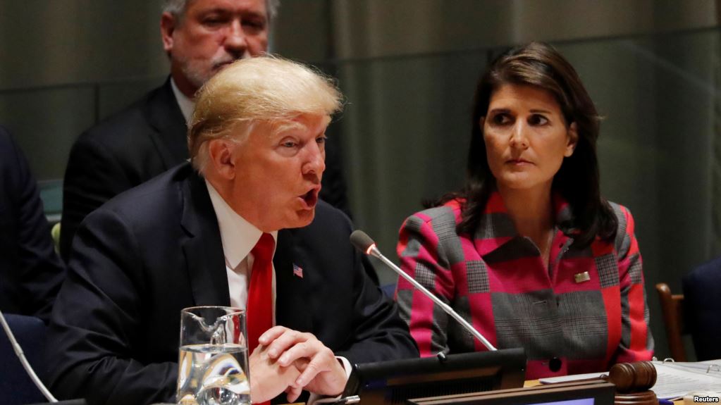 Trump acepta renuncia de embajadora ante la ONU Nikki Haley