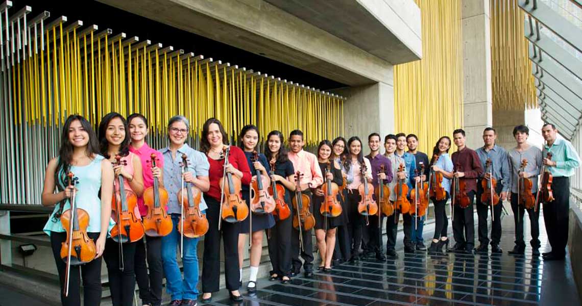 Orquesta de Violas rendirá tributo a Juan Gabriel