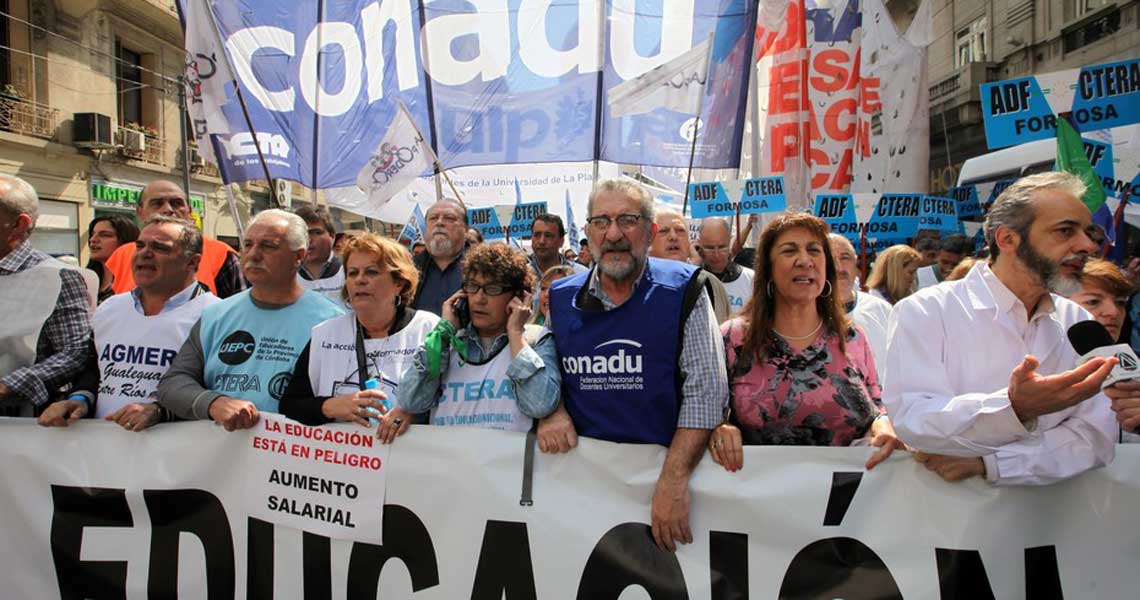 Iniciaron paro educativo de 48 horas en Buenos Aires