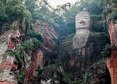 Buda Gigante de Leshan será examinado para su restauración