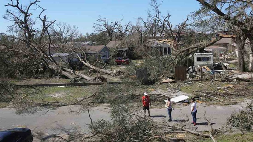 Huracán Michael dejó al menos 30 muertos en su paso por Estados Unidos