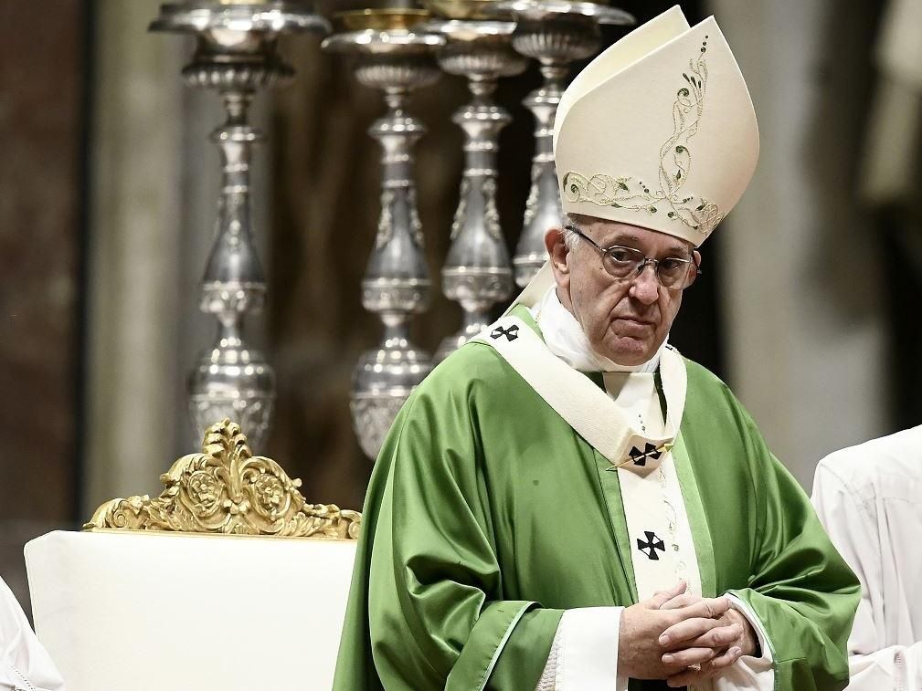 El papa califica de “acto inhumano” la matanza en sinagoga de Pittsburgh