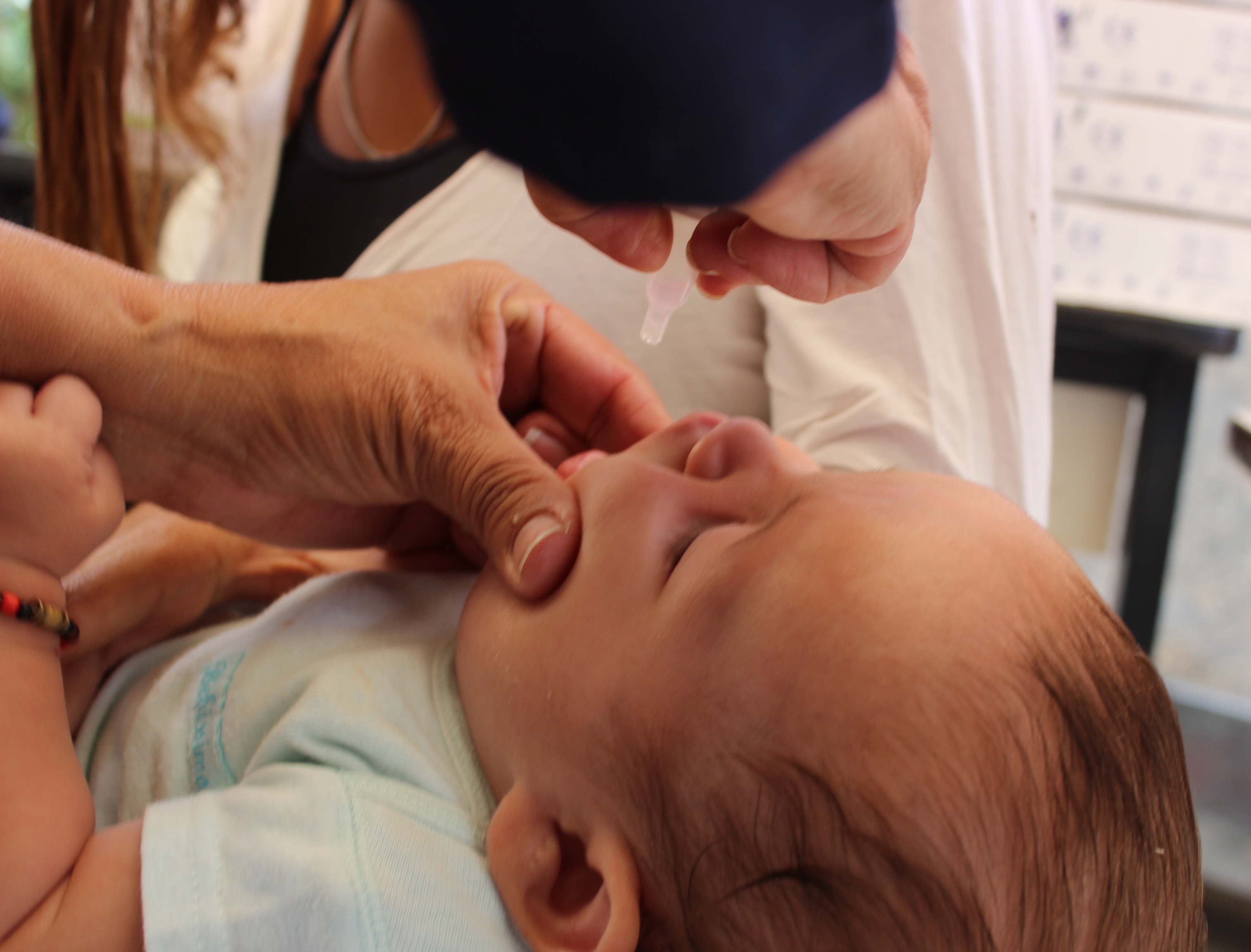 Niños deben recibir vacuna de Polio obligatoriamente