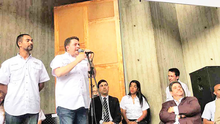 Alcalde de Chacao presentó a los 14 candidatos para las elecciones municipales