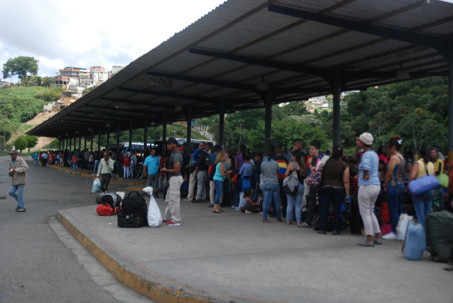 Terminal de Los Lagos movilizó a 2.600 pasajeros