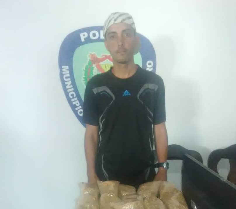 Decomisan 142 kilos de productos  regulados en mercado tequeño