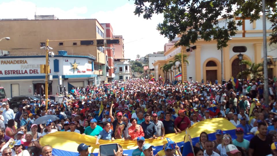 Marcha opositora colmó las calles de Los Teques