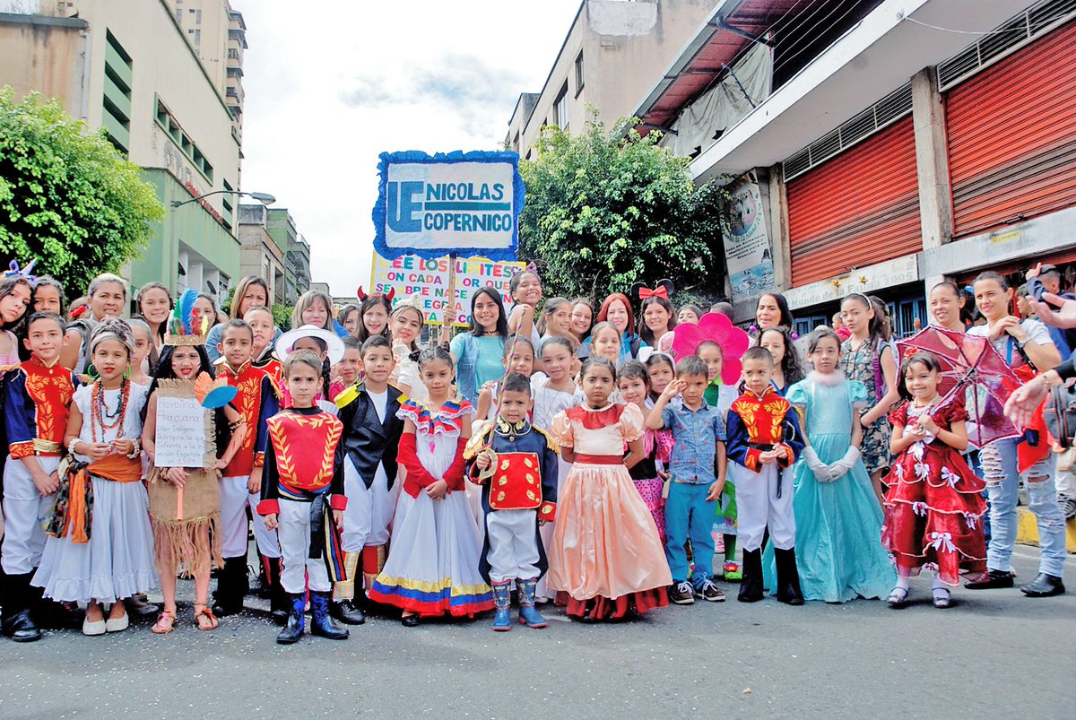 Fiestas de carnaval en planteles serán con mucha austeridad