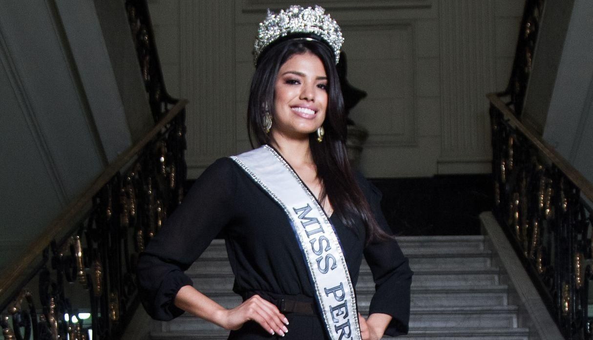 Le retiran corona a Miss Perú por borracha