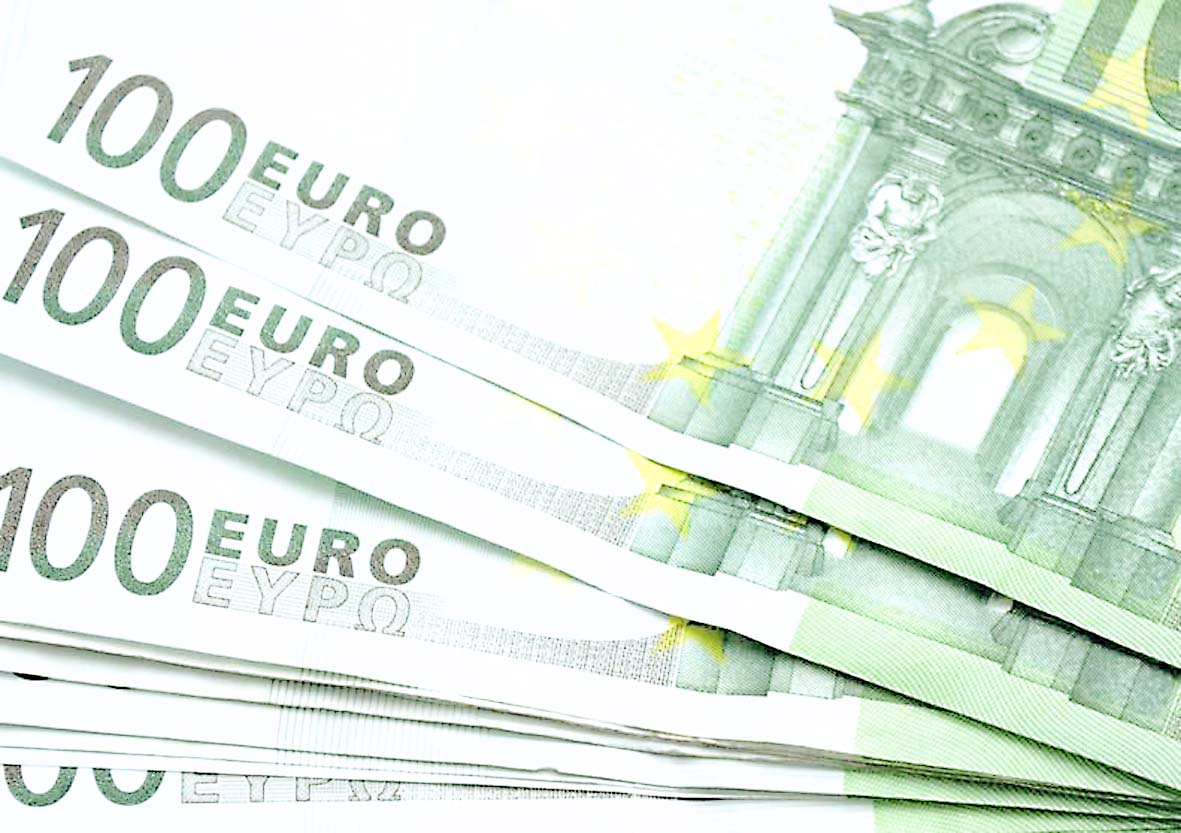 Mercado cambiario abrirá con Euro de 3.760 bolívares