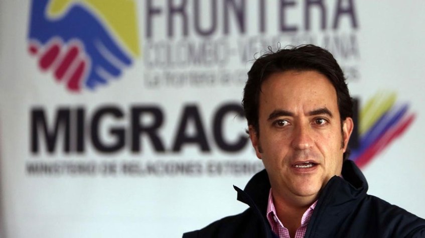 Colombia impide entrada a 10 personas cercanas a Maduro