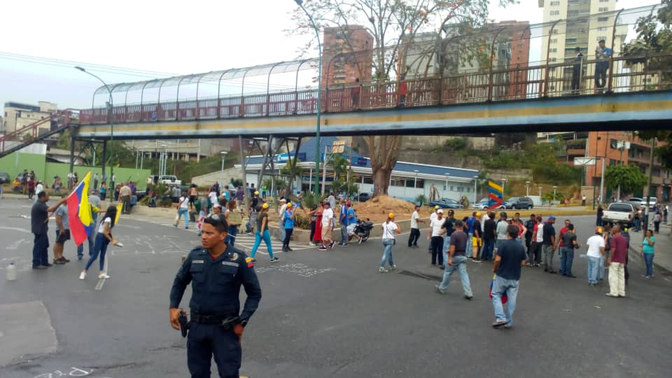 Tranca en la Panamericana por fallas en los servicios públicos