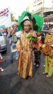 f6abdcbc-3cb9-49ab-a16e-3ce0bfad374f