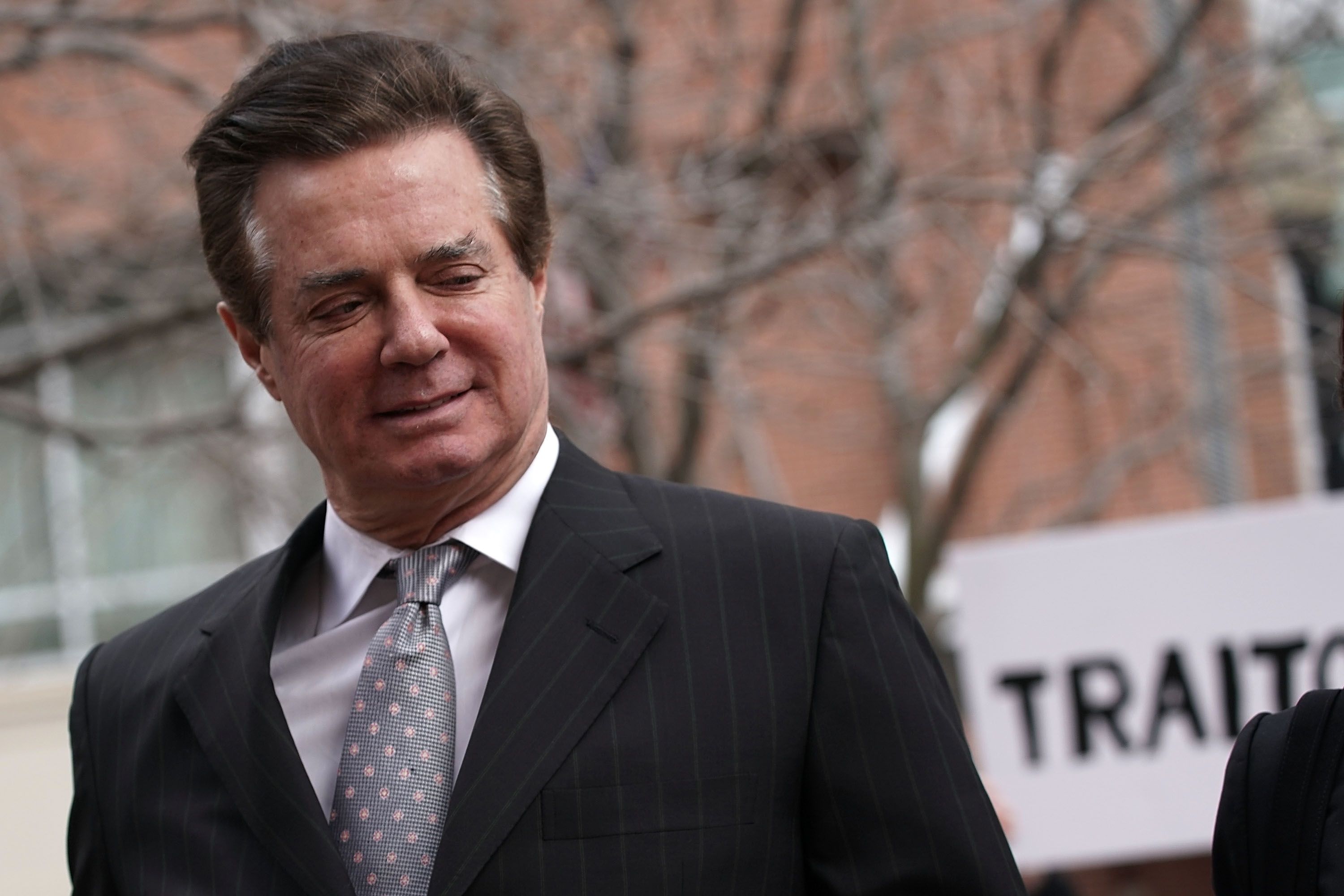 El exjefe de campaña de Trump Paul Manafort fue sentenciado a 47 meses de prisión