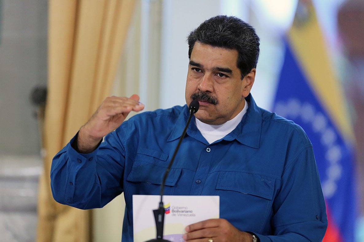 Maduro reiteró suspensión de actividades para facilitar labores de restitución de electricidad