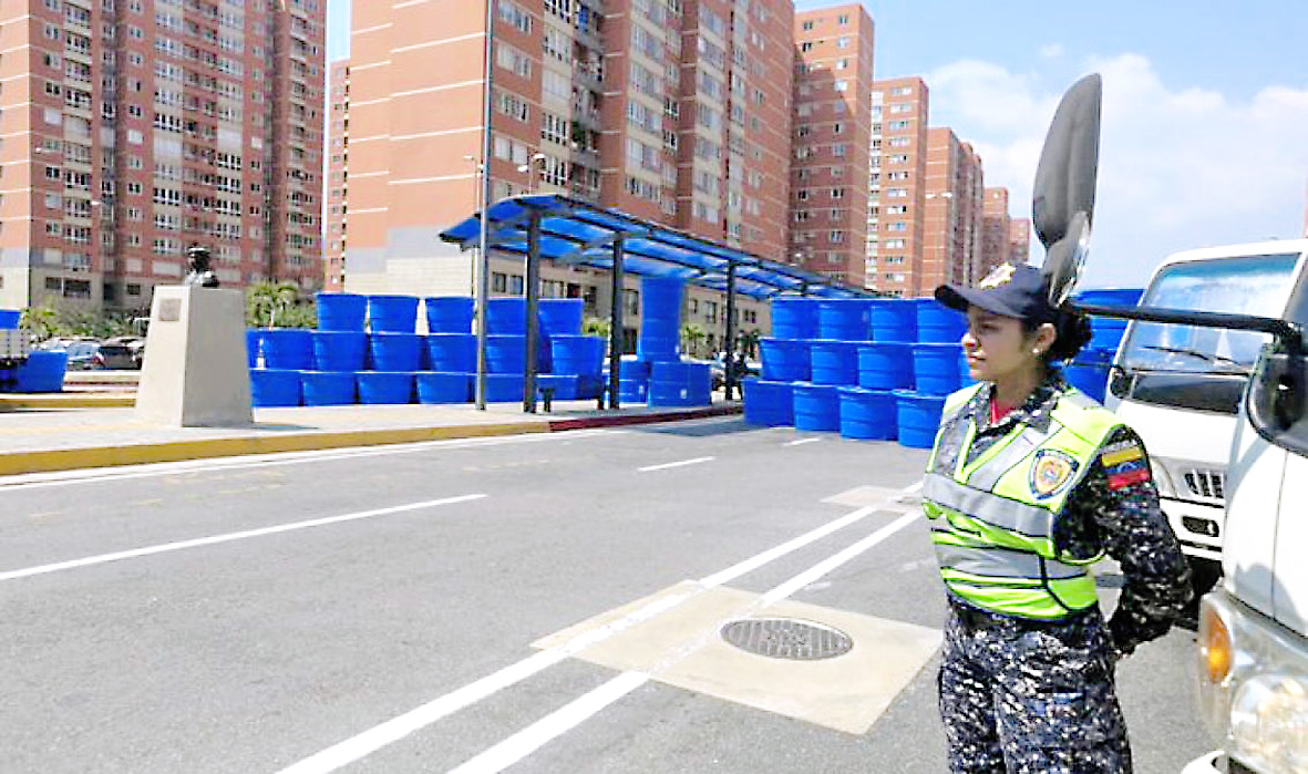 Plan Tanque Azul llegó este jueves a Ciudad Tiuna